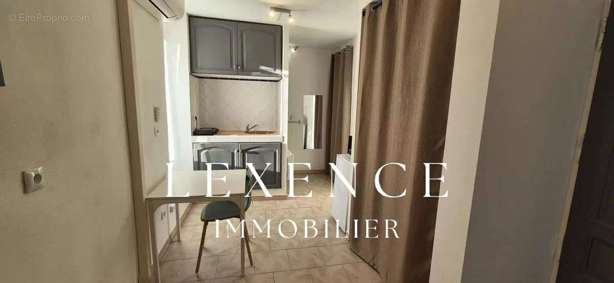 Appartement à LA FARE-LES-OLIVIERS