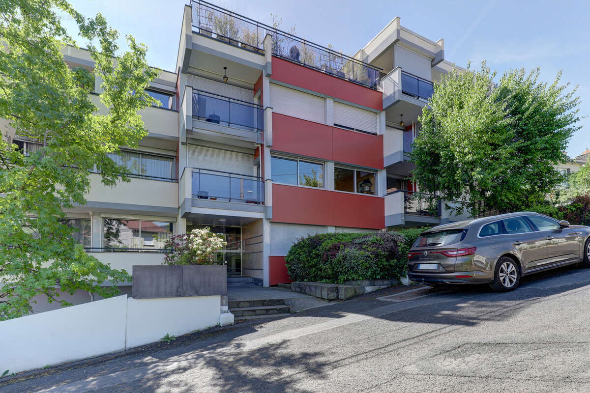 Appartement à CHAMALIERES