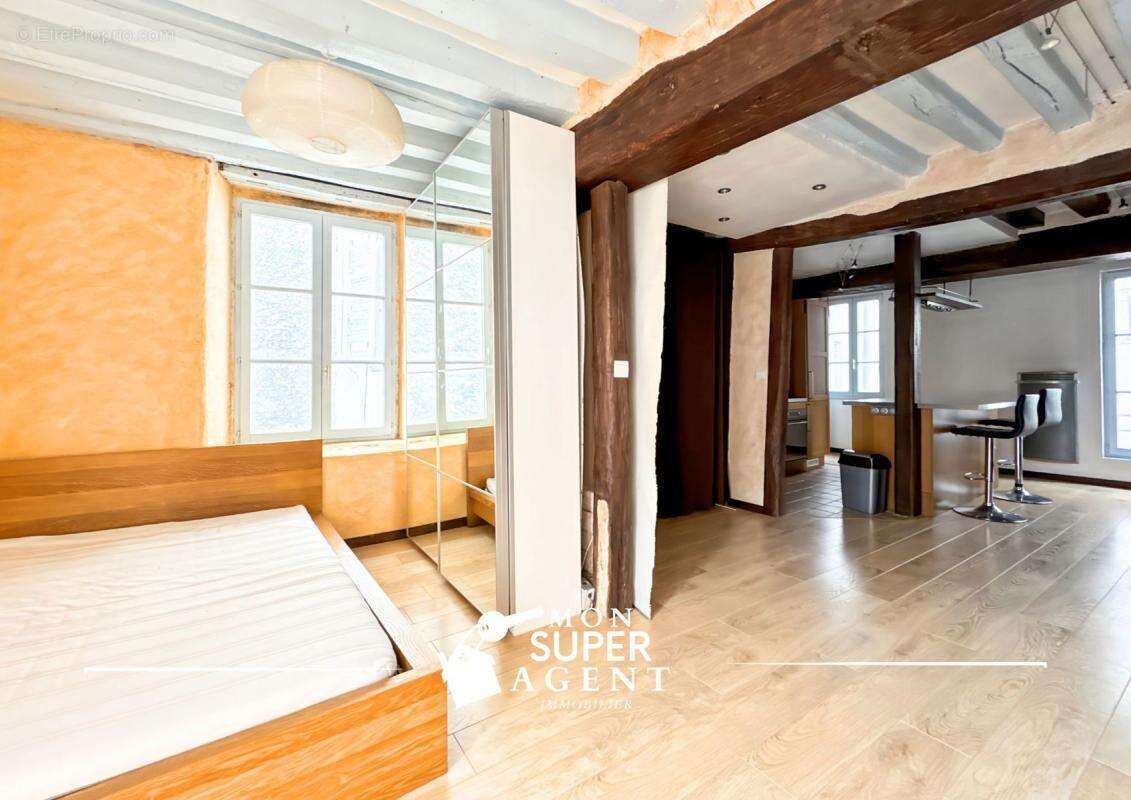 Appartement à MELUN