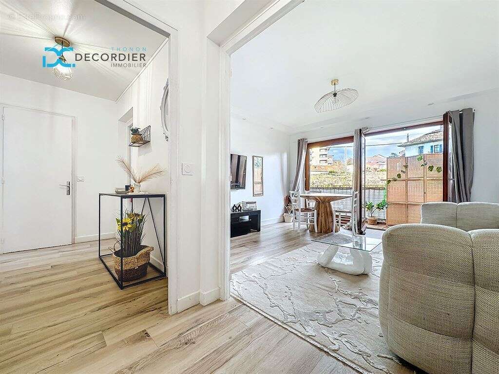 Appartement à THONON-LES-BAINS