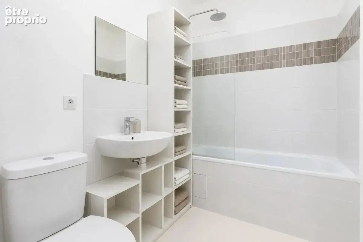 Appartement 3 pièces de 85 m² situé à Stains - photo 9