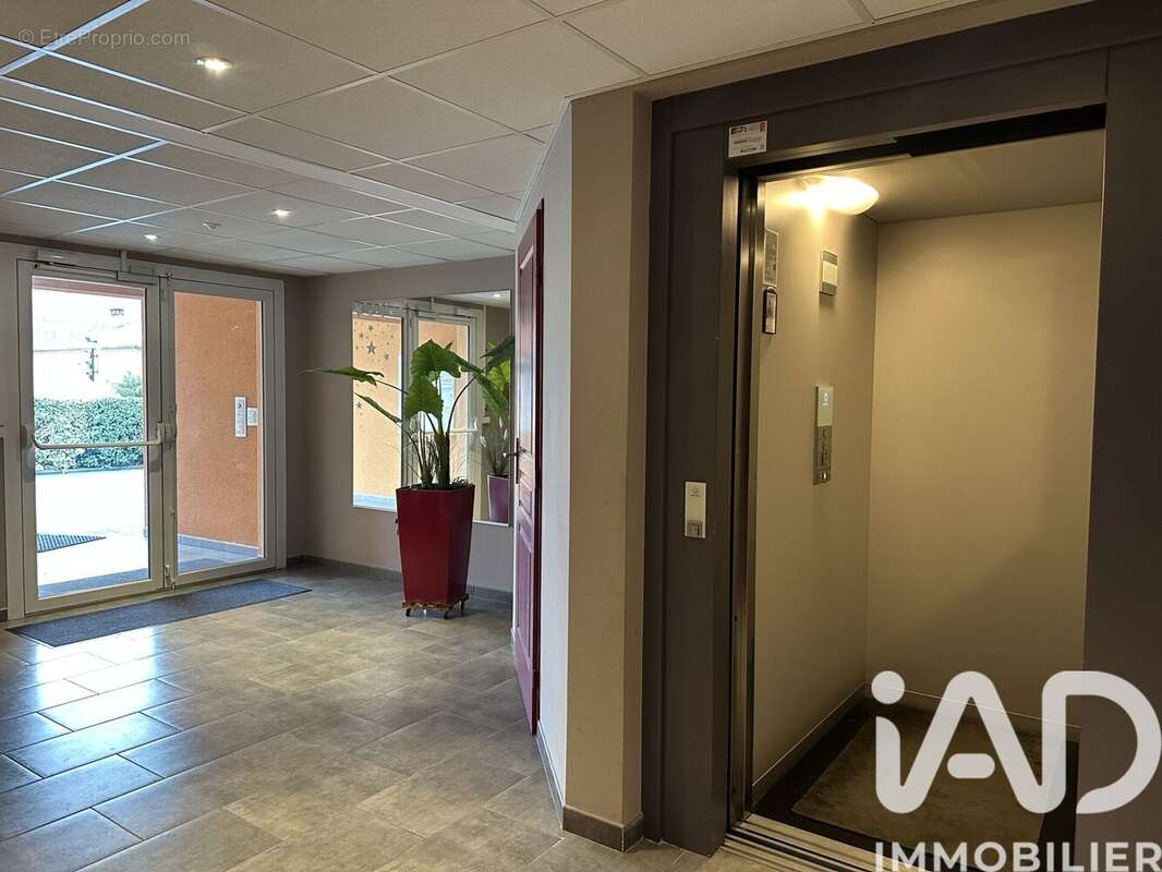 Photo 3 - Appartement à UCEL