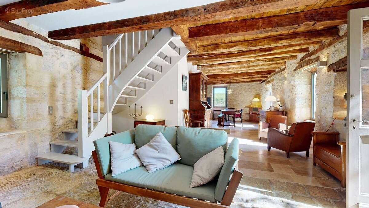 MaisonenpierresrenoveeavecgoutPiscinelargeterraine - Maison à SALIGNAC-EYVIGUES