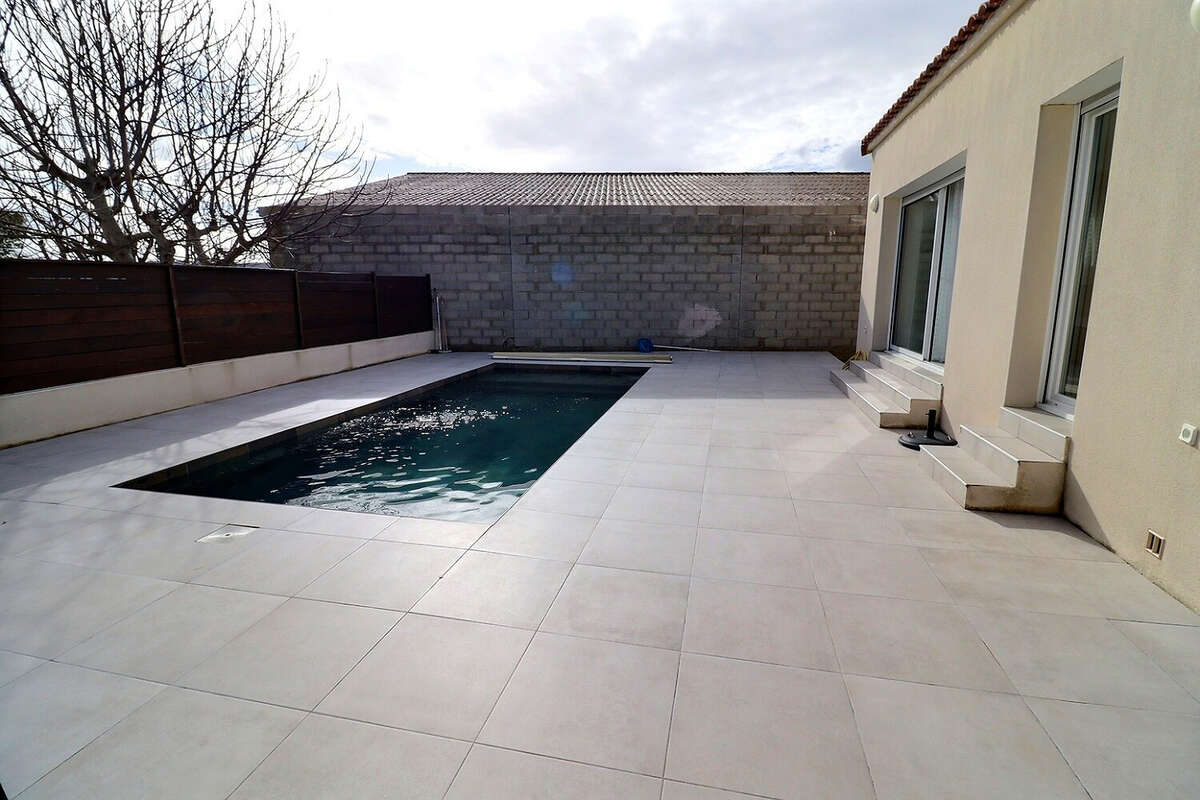 Maison à NEBIAN