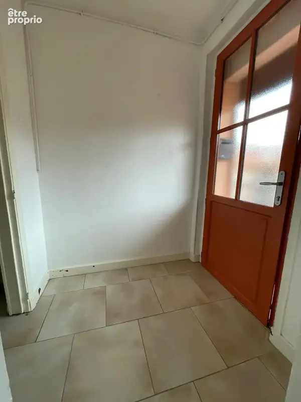 Appartement 5 pièces 97 m² à vendre à Guise (02120) - photo 7