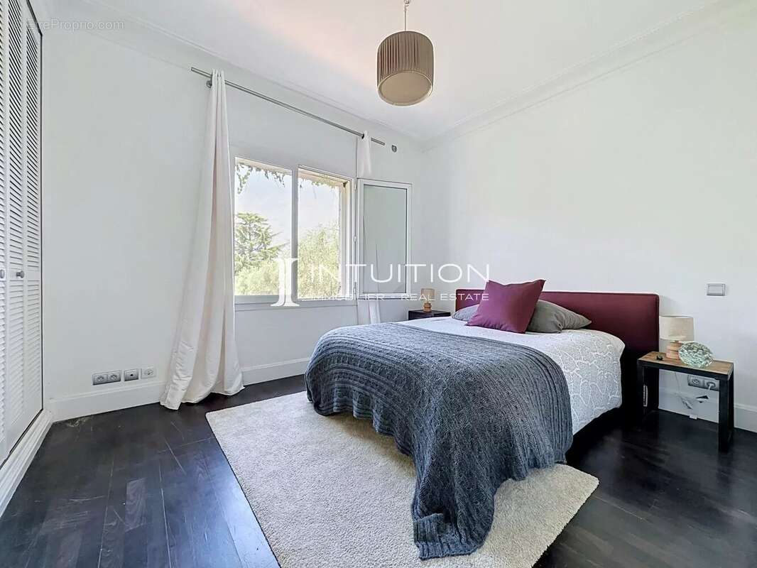 Mougins - Les Colles : Authentique villa de charme avec piscine - photo 20