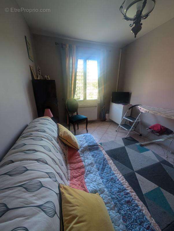 Maison à LA BREILLE-LES-PINS