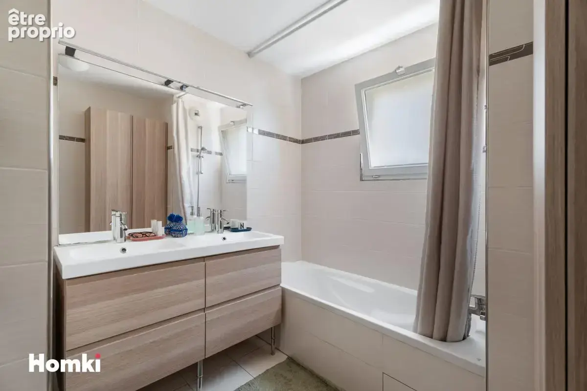 Duplex T3/T4 de 81 m² à Cannes 06150, Boulevard Étienne Astegiano - photo 11