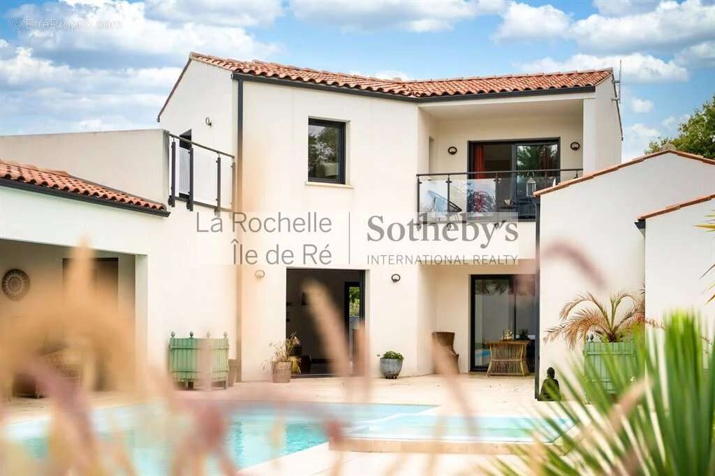 Maison à BREUIL-MAGNE