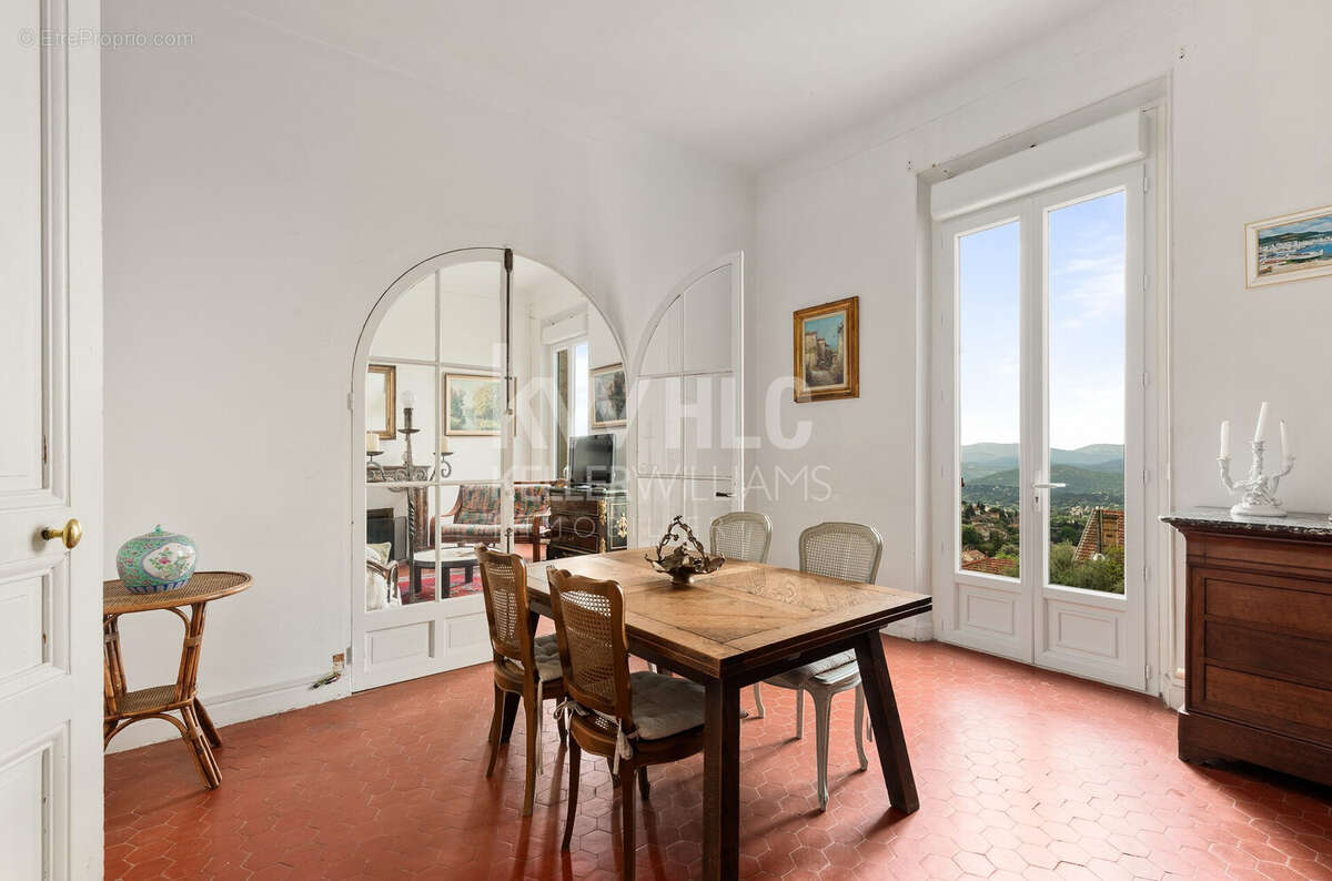 Maison à GRASSE