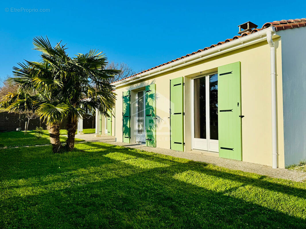 Maison à SAINT-SULPICE-DE-ROYAN