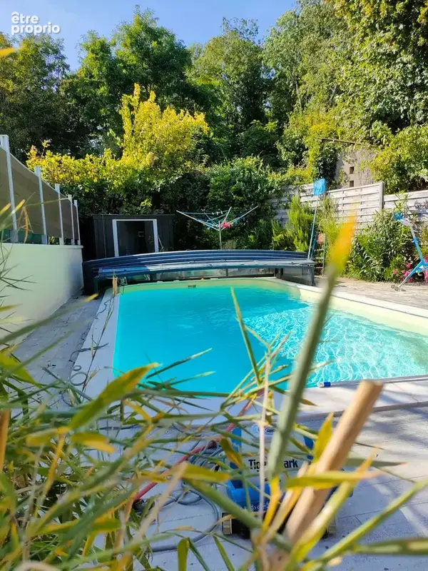 MAISON RENOVEE  de 174m2 avec piscine et garage - photo 17