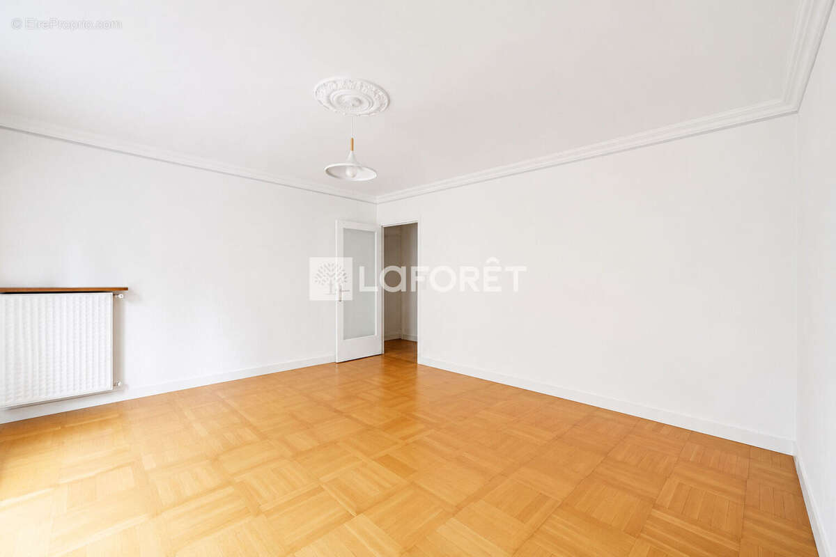 Appartement Paris 2 pièce(s) 47.47 m2 - photo 2