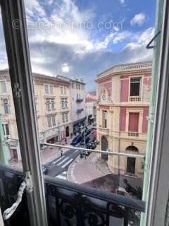 Appartement à MENTON