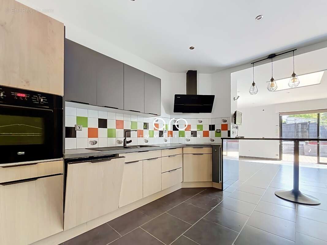 Maison 207 m² à Cysoing  - photo 5
