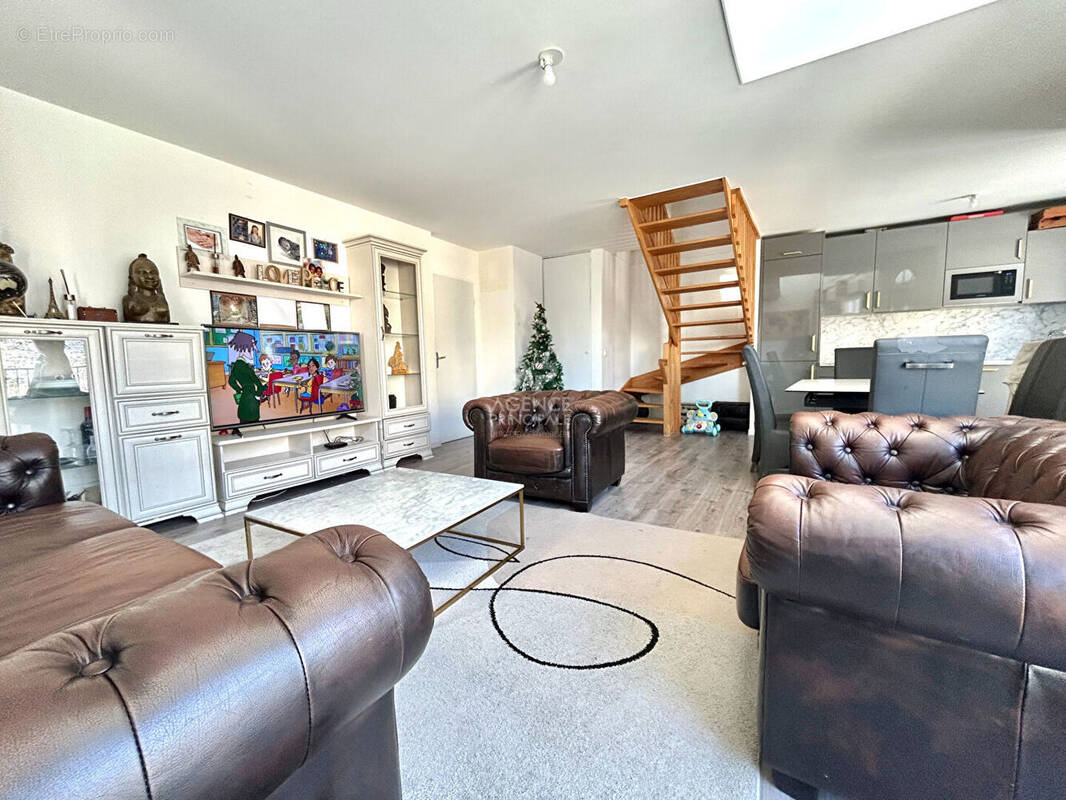Appartement à POISSY