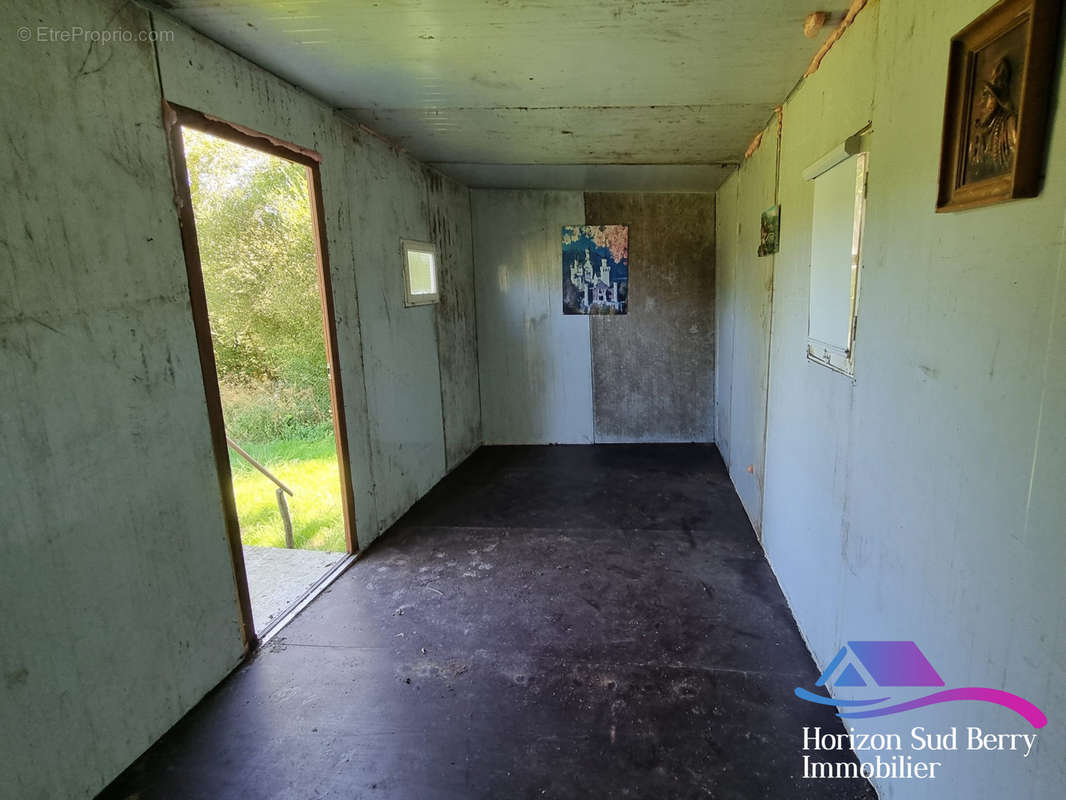 Terrain à CHASSIGNOLLES