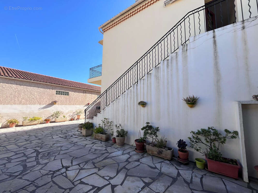 Appartement à BERRE-L'ETANG