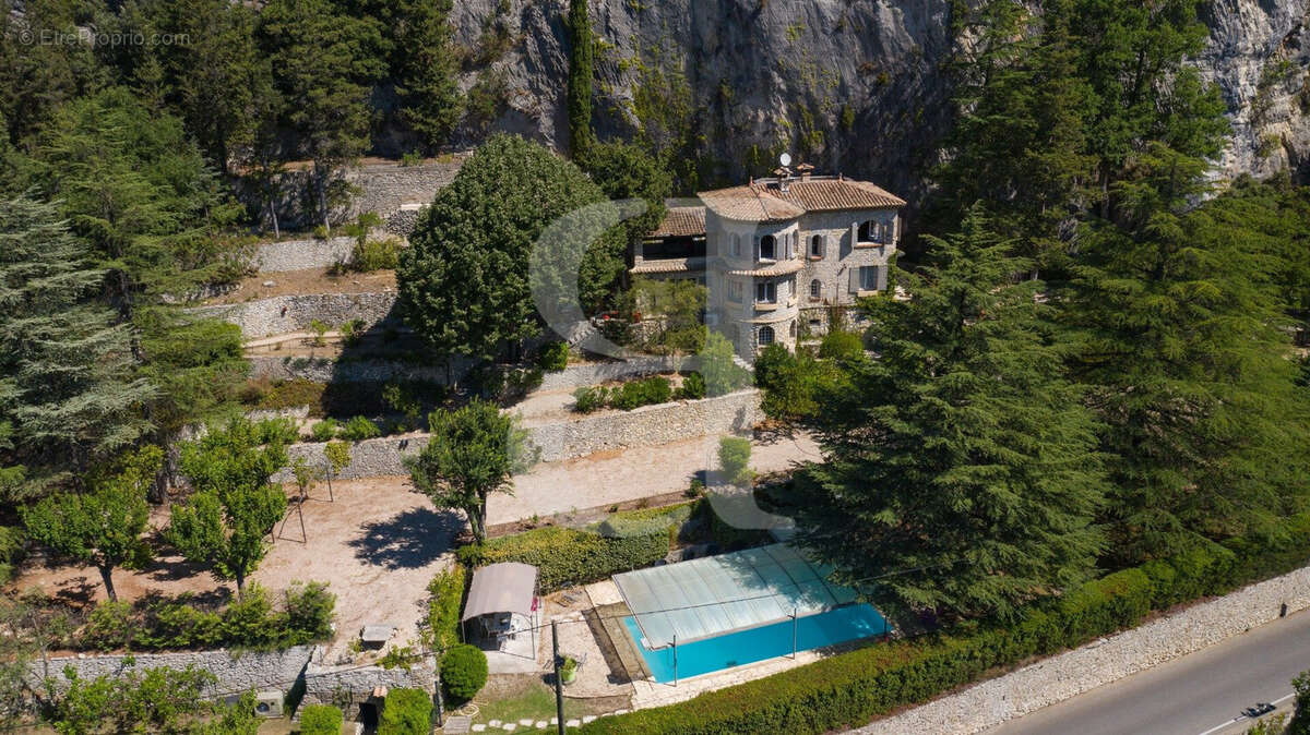 Maison à VAISON-LA-ROMAINE