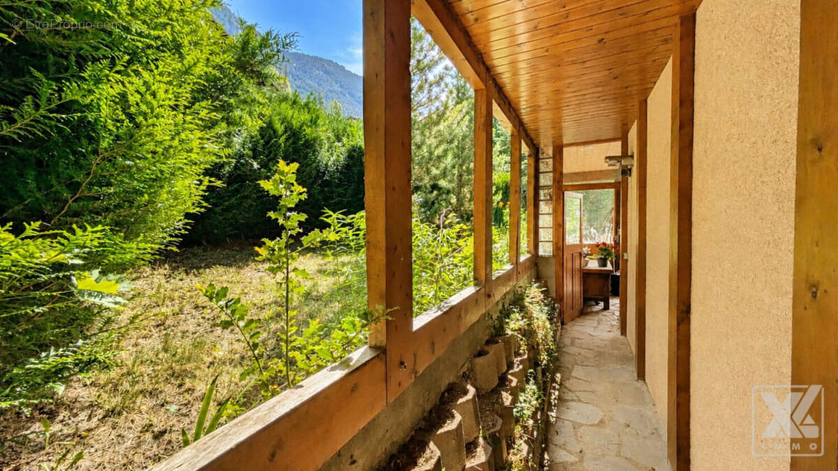 Jolie maison de 146 m² Vue dominante - Plein Sud - photo 12