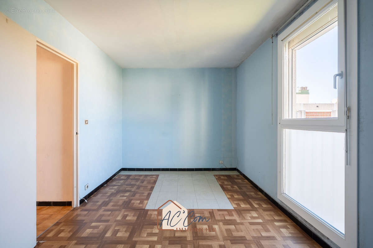 Appartement à MARSEILLE-13E