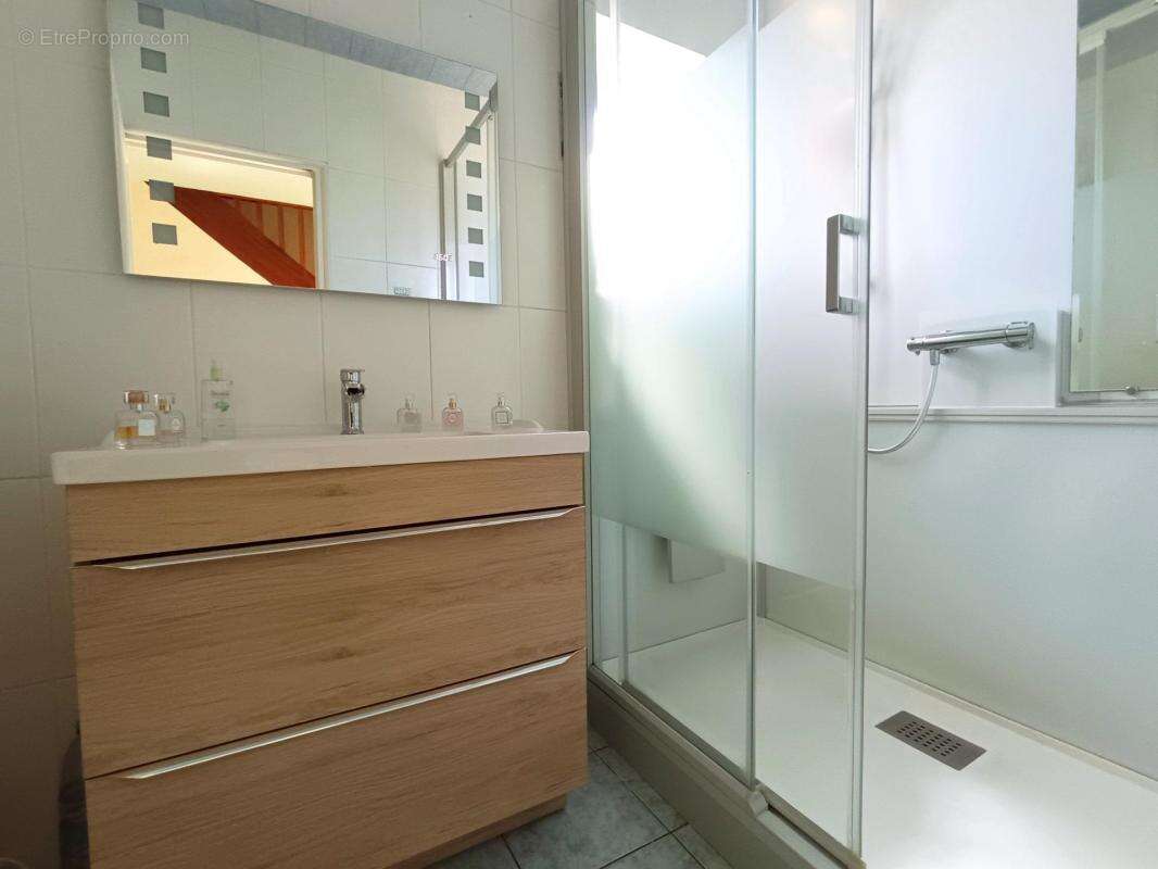 Maison en bourg de serent - photo 4
