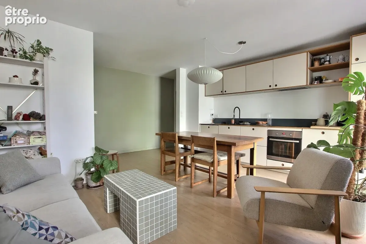 4 pieces - 80 m2 - rue de la petite prusse - photo 4