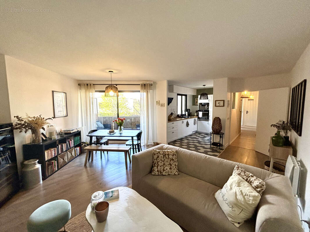 Appartement à BORDEAUX