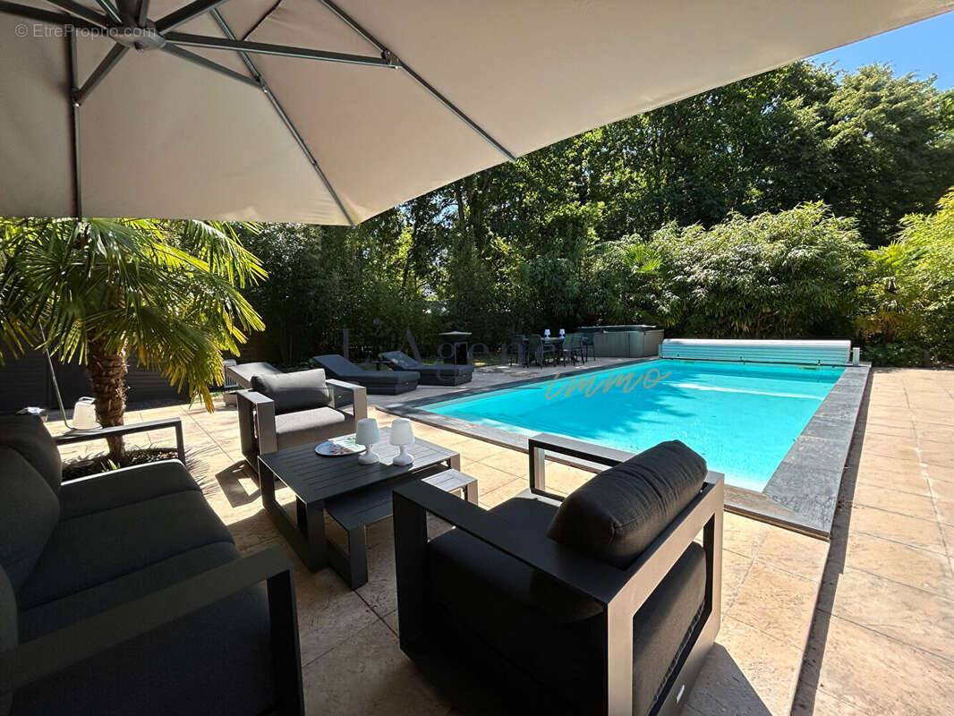 Maison Lamorlaye Le LYS 300m² - photo 2