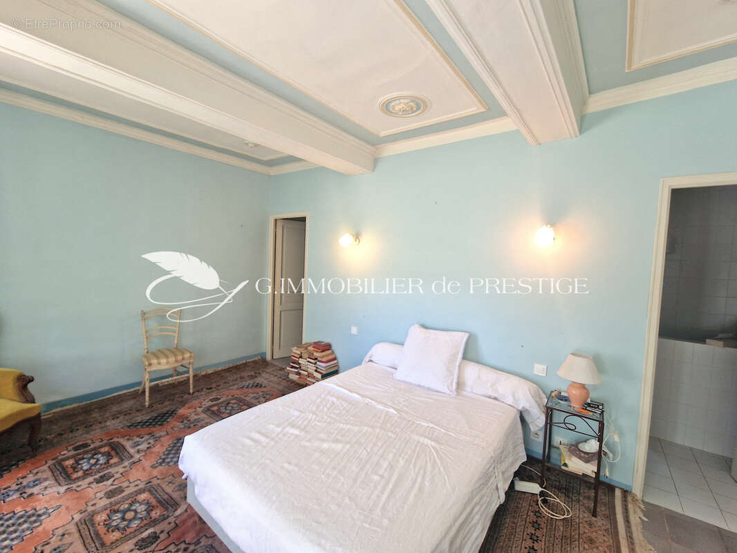 Appartement à OPPEDE