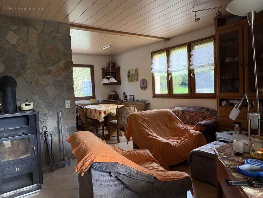 Maison à CHATEAU-CHERVIX