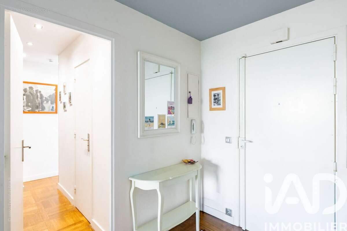 Photo 2 - Appartement à GARCHES