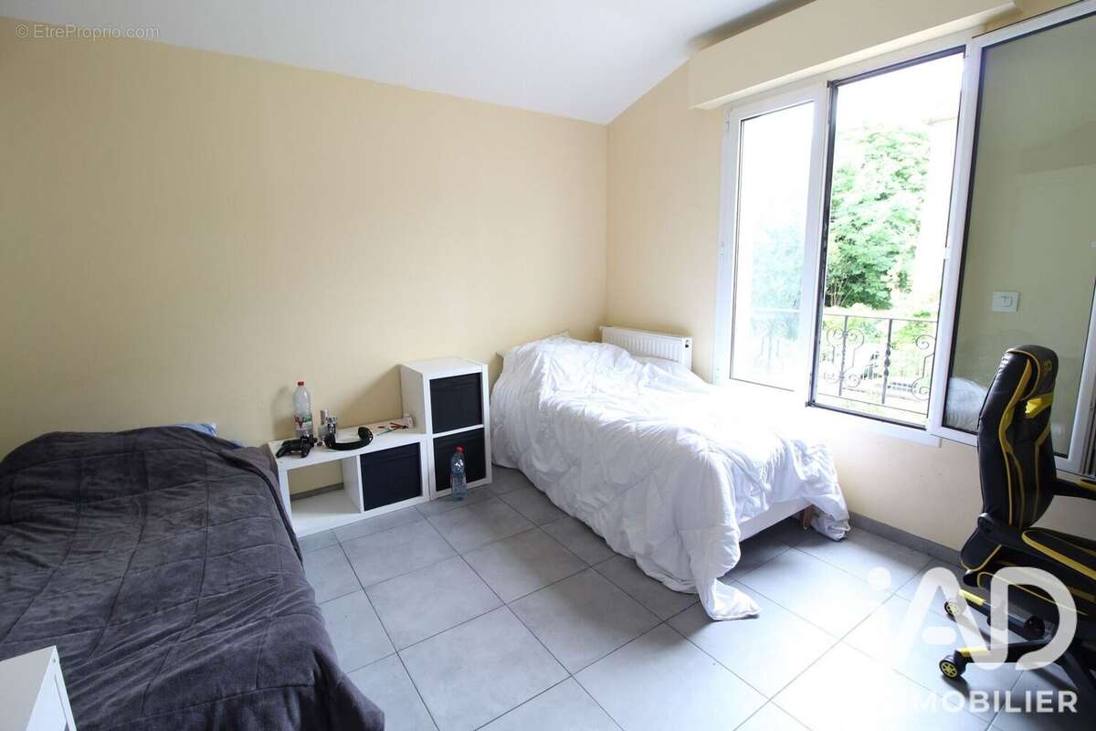 Photo 8 - Maison à CORMEILLES-EN-PARISIS