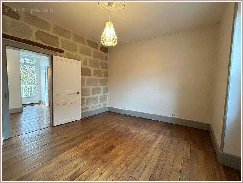 Maison à BRIVE-LA-GAILLARDE