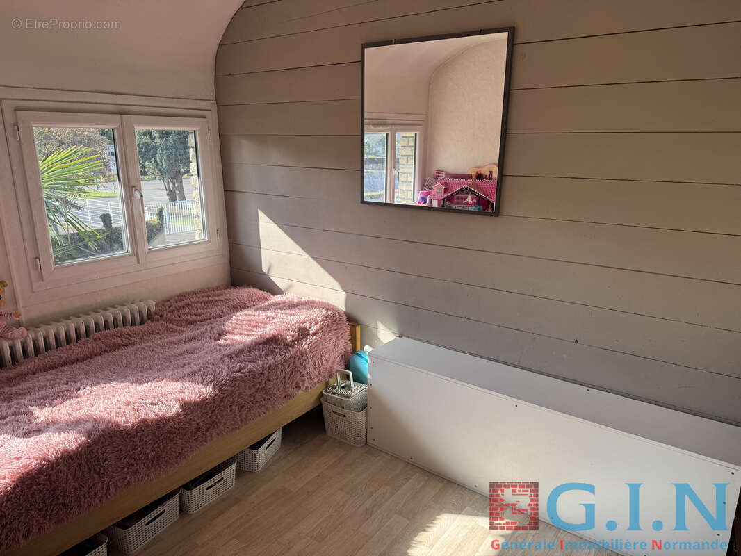 Maison 7 pièces de 134m2 Terrain de 541m2 - photo 7