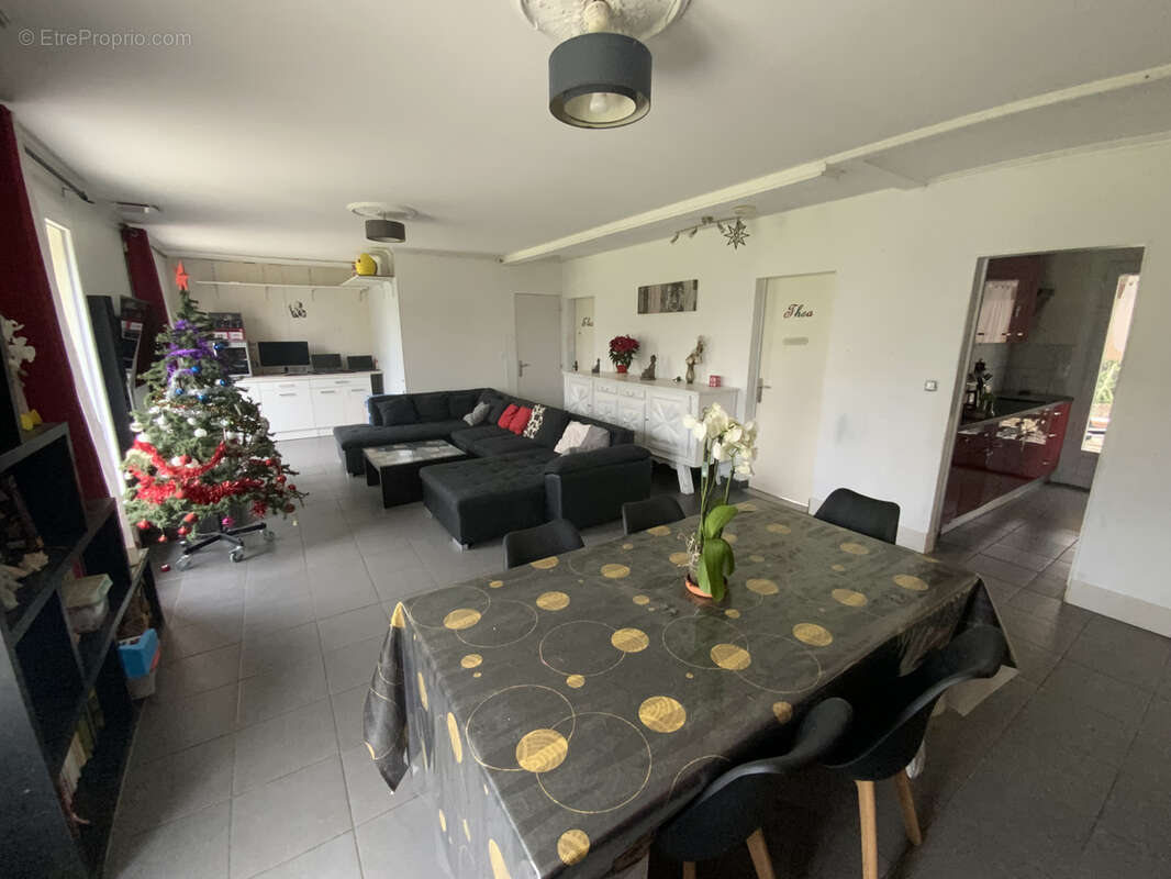 Maison à PRIGONRIEUX