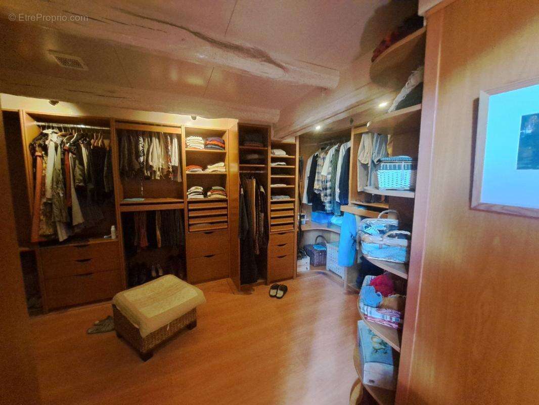 Maison à ARNAC-POMPADOUR