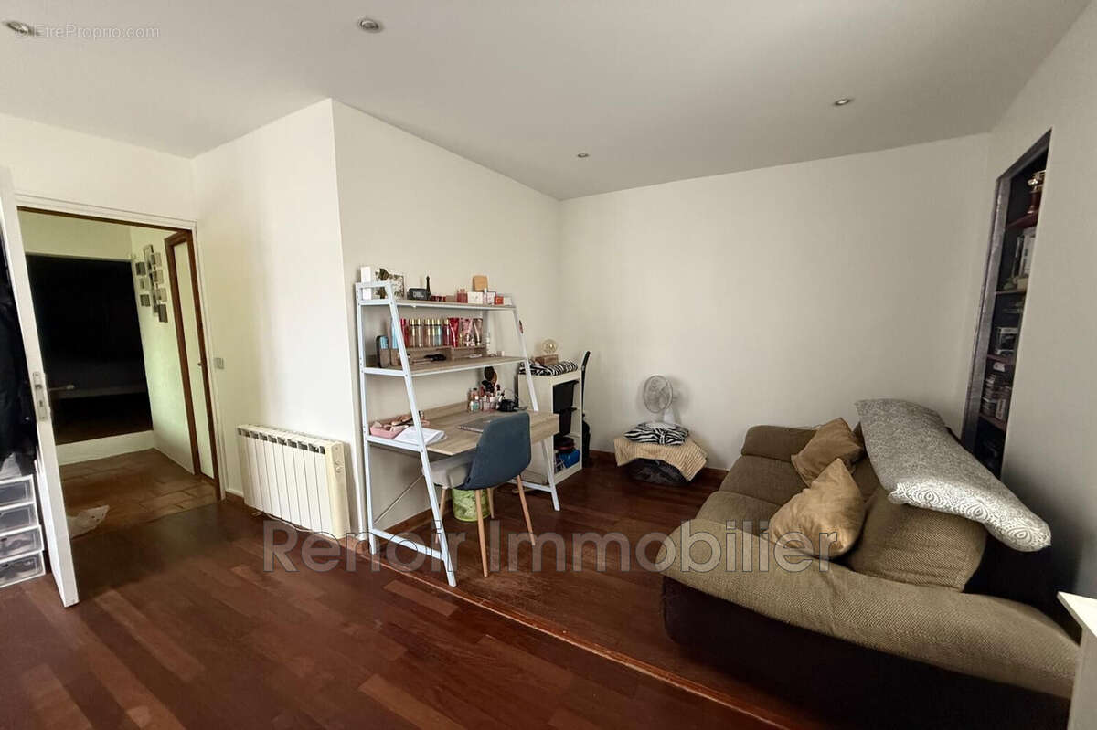 Appartement à VILLENEUVE-LOUBET