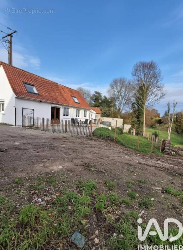 Photo 1 - Maison à HOULLE