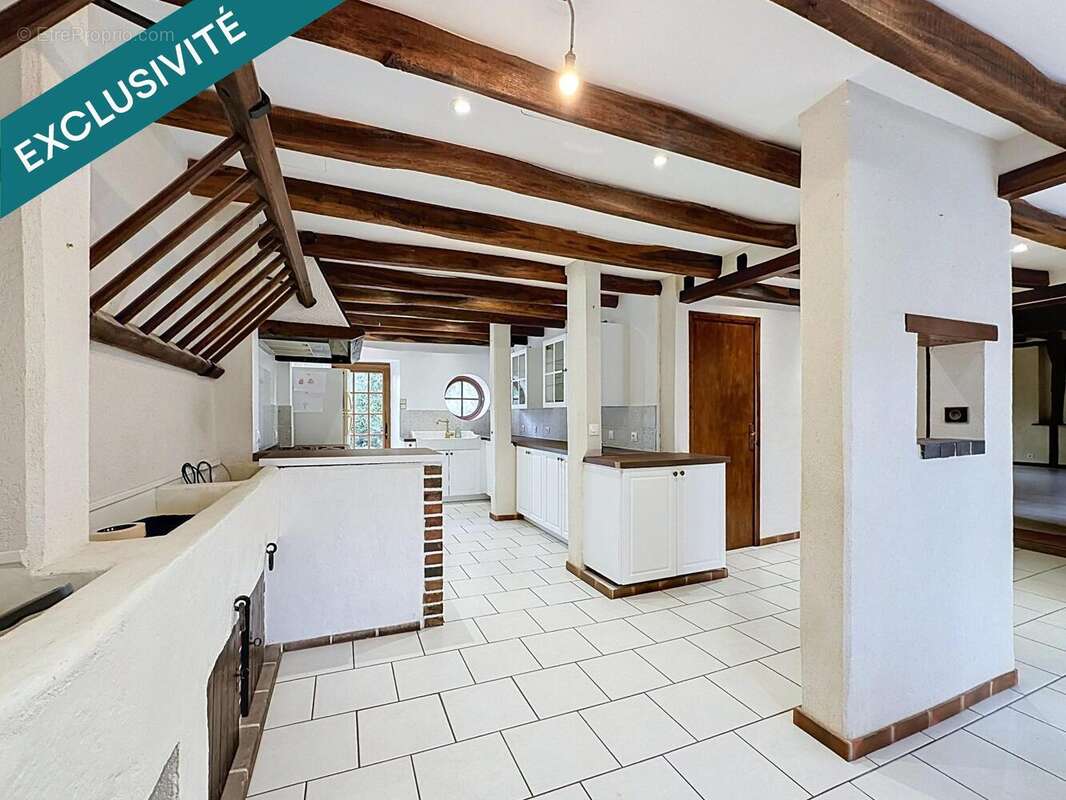 Maison 185 m² à Saint-Loup-D'ordon  - photo 2