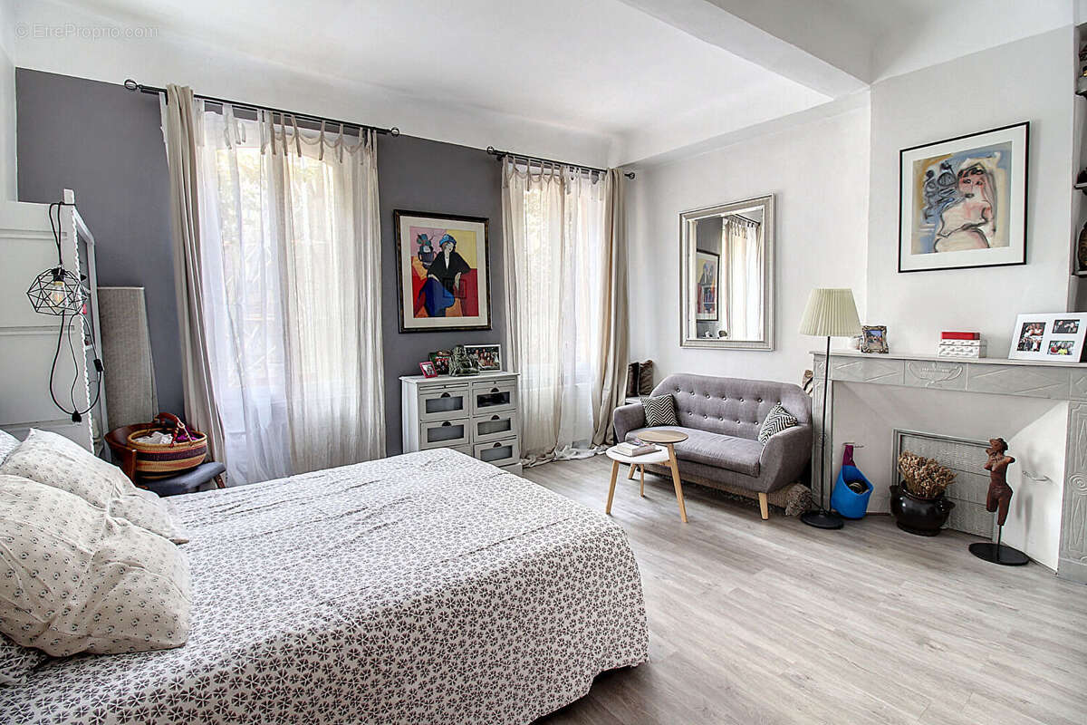 Appartement à BARGEMON