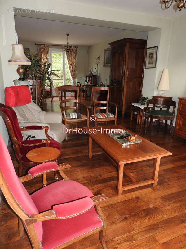 Maison à SAINT-MARTIN-L&#039;ARS