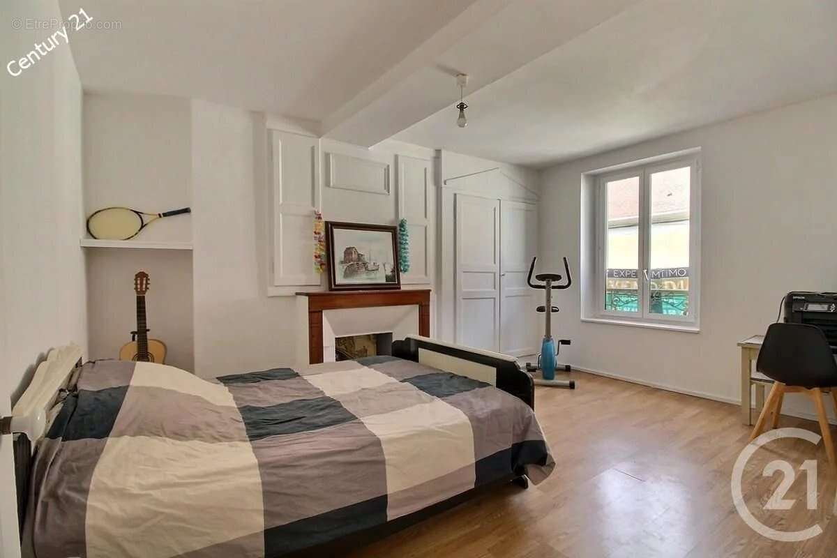 Maison à CHATEAU-THIERRY