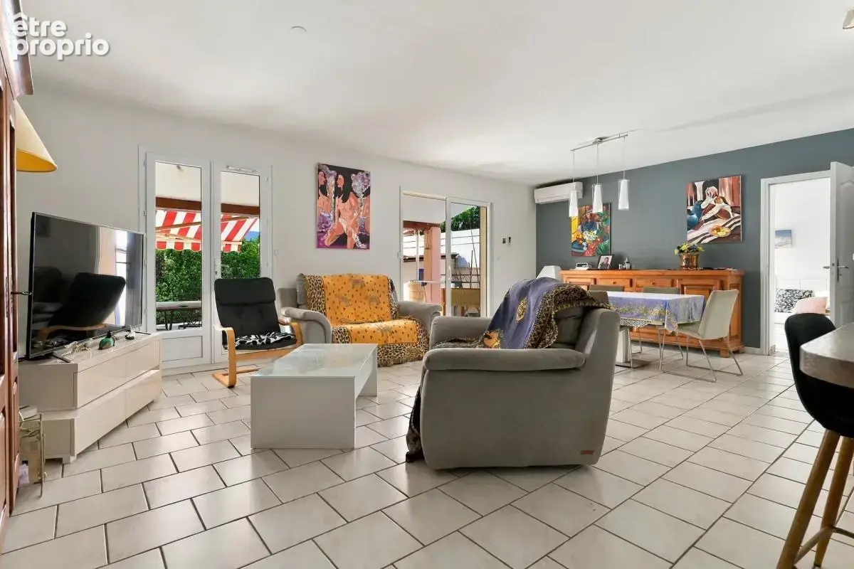 Maison de 5 pièces de 110 m² à Sanary-sur-Mer - photo 4