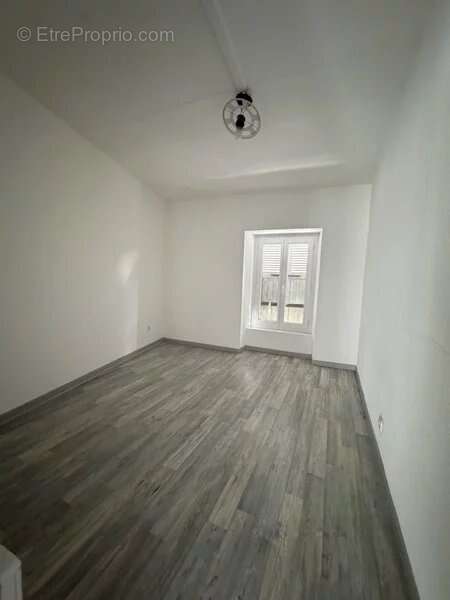 Appartement T4 au 2éme étage - photo 9