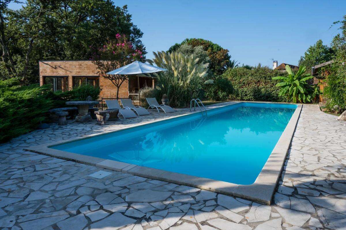 Maison à SALIES-DE-BEARN