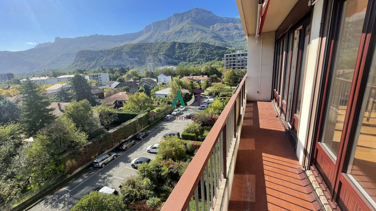 Appartement à ECHIROLLES