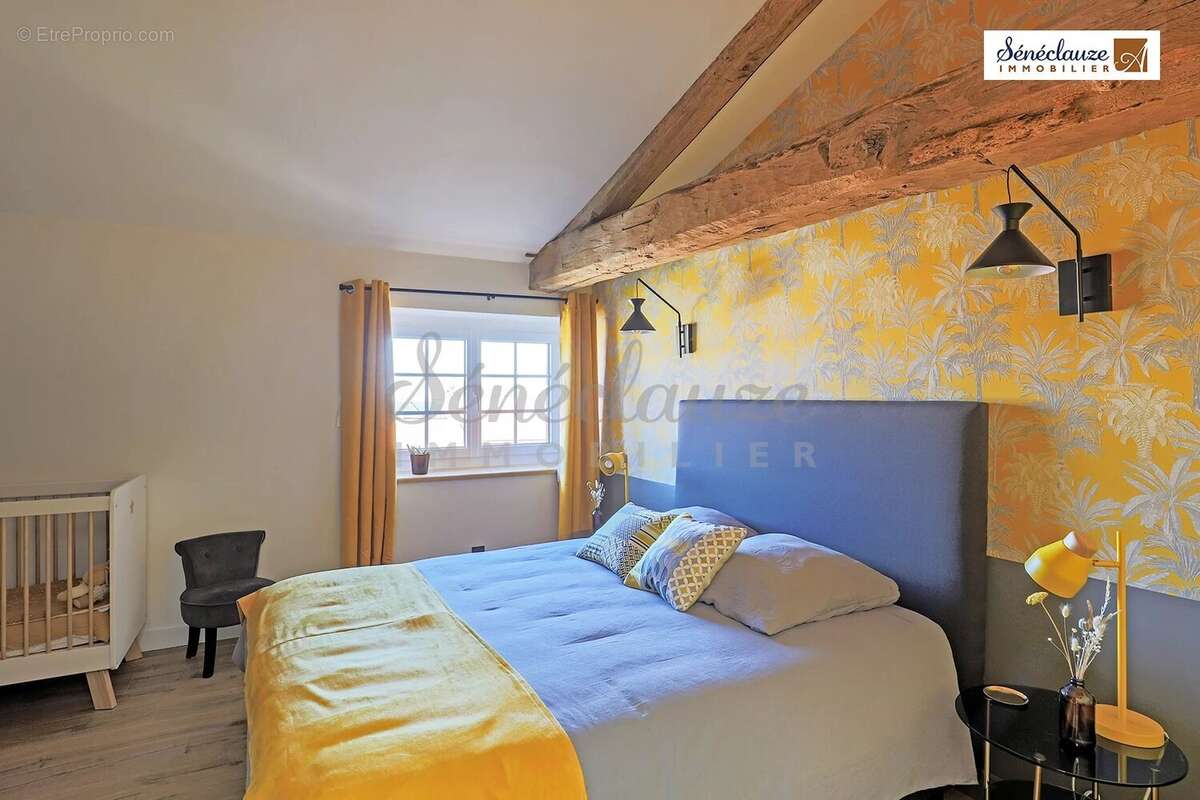 Maison à SAINT-MARTIN-EN-HAUT