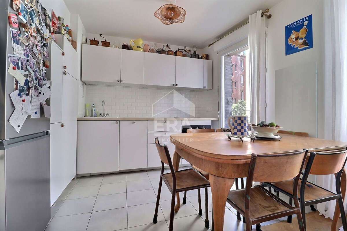Appartement 44m² à La Plaine Saint Denis - photo 2