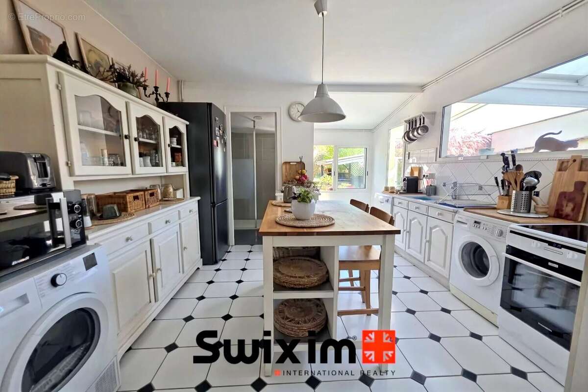 Maison à SAINT-LAURENT-MEDOC